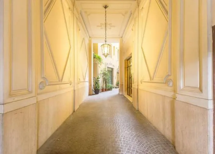 Elegant Flat Spanish Steps