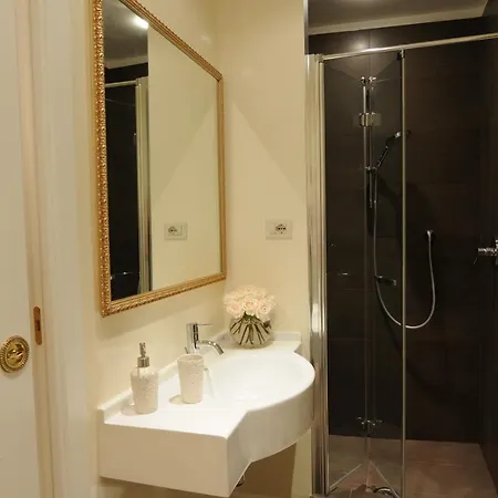 בית נופש Elegant Flat Spanish Steps רומא