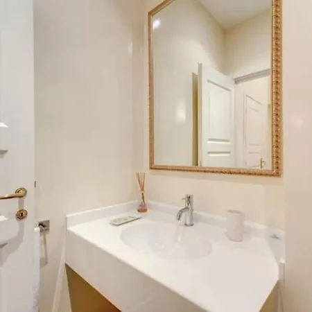 Elegant Flat Spanish Steps Roma